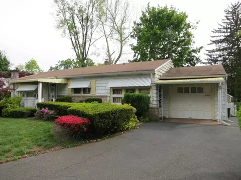 309 Clinton Ave, Middlesex, NJ 08846 photo 1