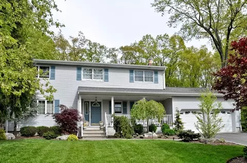 14 Warwick Rd, Edison, NJ 08820 photo 1