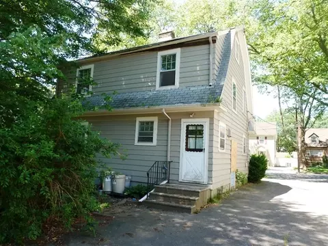 33 S Maple Ave, Springfield, NJ 07081 photo 3