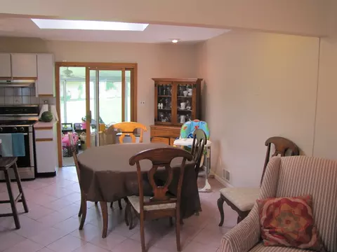 37 Taylor St, Dover, NJ 07801 photo 3