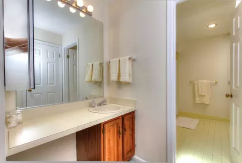 8 Riggs Ct, Basking Ridge, NJ 07920 photo 17