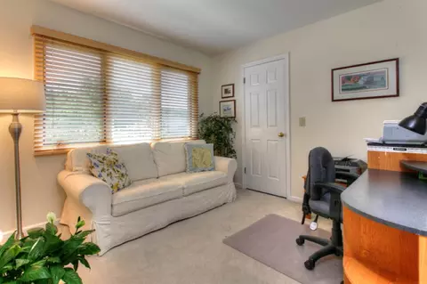 8 Riggs Ct, Basking Ridge, NJ 07920 photo 15