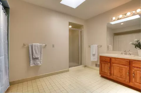 8 Riggs Ct, Basking Ridge, NJ 07920 photo 18