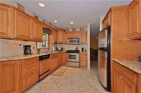 26 Arundel Rd, Wayne, NJ 07470 photo 7