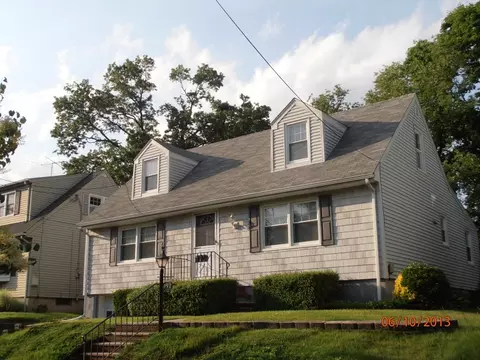 192 Beech St, Nutley, NJ 07110 photo 3