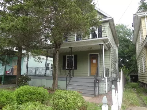 1021 W 4th St, Plainfield, NJ 07063 photo 1
