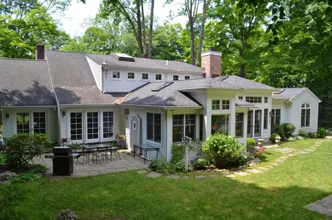 230 E Saddle River Rd, Saddle River, NJ 07458 photo 11