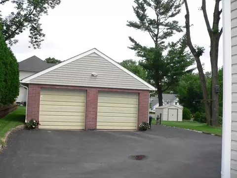 262 Macdonald Dr, Wayne, NJ 07470 photo 7