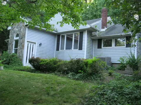 355 Colfax Rd, Wayne, NJ 07470 photo 2