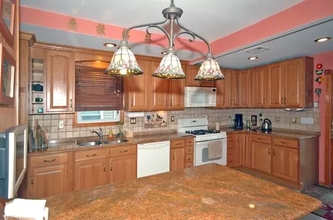 20 Edgar Pl, Nutley, NJ 07110 photo 7
