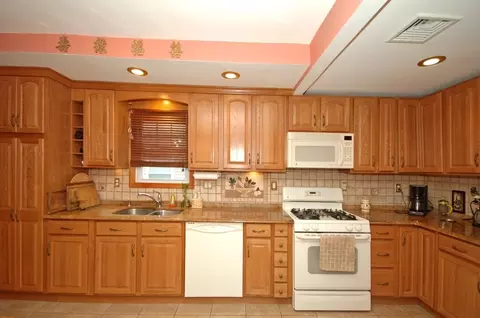 20 Edgar Pl, Nutley, NJ 07110 photo 6