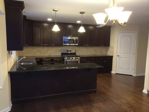 8 Park Pl, Middlesex, NJ 08846 photo 14