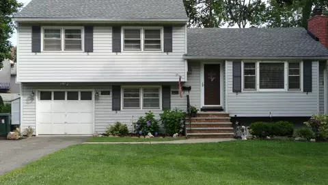 130 Oak St, Dover, NJ 07801 photo 1