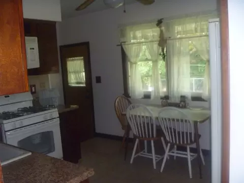628 Warfield Rd, North Plainfield, NJ 07063 photo 4