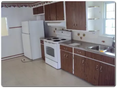 12 Walnut St, Dover, NJ 07801 photo 5