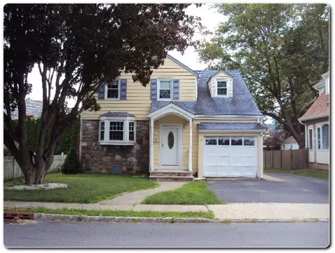 12 Walnut St, Dover, NJ 07801 photo 1
