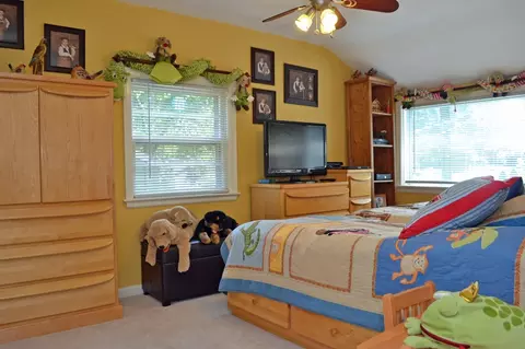 37 Stuart St, Waldwick, NJ 07463 photo 10