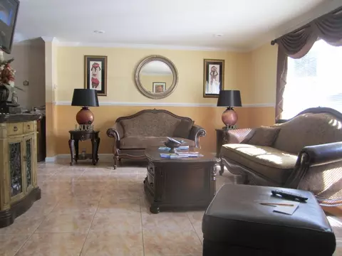 6 Beverly Rd, Springfield, NJ 07081 photo 2