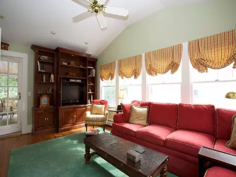 71 Overlook Rd, Montclair, NJ 07043 photo 9