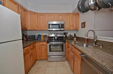 28 Pine Ct, Bedminster, NJ 07921 photo 11