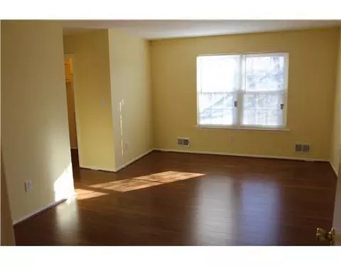 22 Pheasant Run, Edison, NJ 08820 photo 10