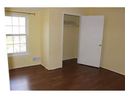 22 Pheasant Run, Edison, NJ 08820 photo 11