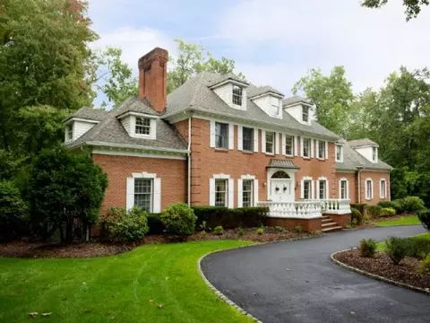 38 Cameron Rd, Saddle River, NJ 07458 photo 2