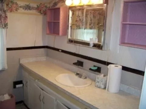 132 E Prospect St, Waldwick, NJ 07463 photo 8