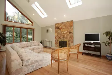90 Springbrook Dr, Gillette, NJ 07933 photo 9