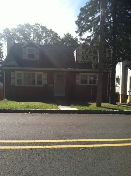 462 E Mc Farlan St, Dover, NJ 07801 photo 1