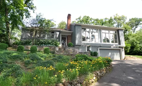 17 Rowan Rd, Summit, NJ 07901 photo 1