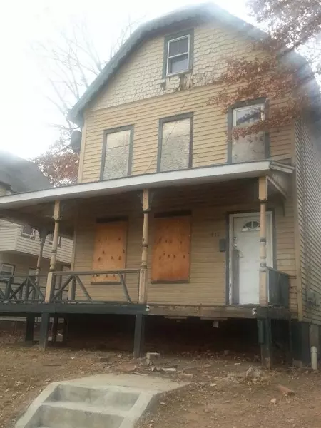 437 E 5th St, Plainfield, NJ 07060 photo 2