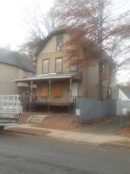 437 E 5th St, Plainfield, NJ 07060 photo 1
