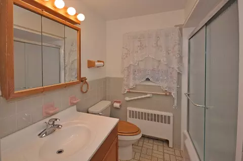 34 Pinecrest Ter, Wayne, NJ 07470 photo 8