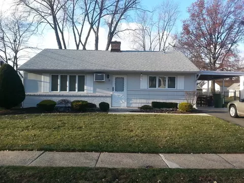 11 Comstock Rd, Edison, NJ 08817 photo 1