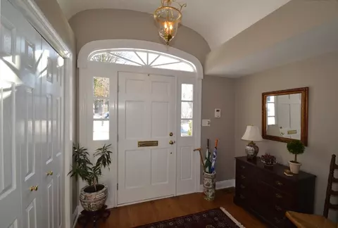 58 Beverly Rd, Summit, NJ 07901 photo 2