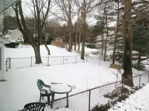 26 Fenner Pl, Wayne, NJ 07470 photo 14