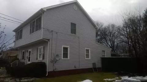 36 Chestnut St, Edison, NJ 08817 photo 3