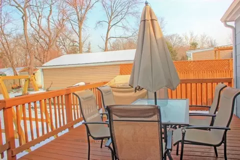 112 Cap Ln, Middlesex, NJ 08846 photo 4