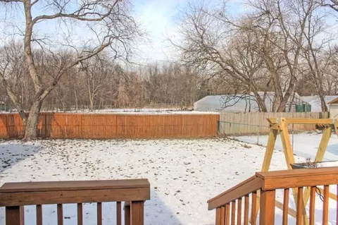 112 Cap Ln, Middlesex, NJ 08846 photo 2