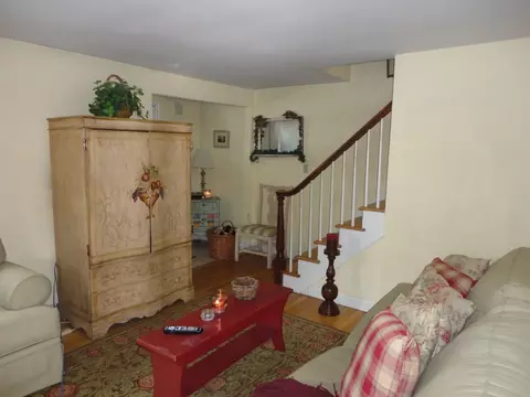 111 Mohawk Dr, Cranford, NJ 07016 photo 4