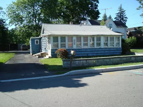 1759 Ratzer Rd, Wayne Twp, NJ 07470 photo 1