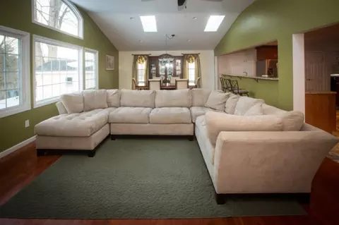 10 Nimitz Rd, Wayne, NJ 07470 photo 9
