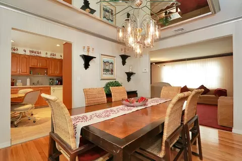 442 Locust Ave, Paramus, NJ 07652 photo 5