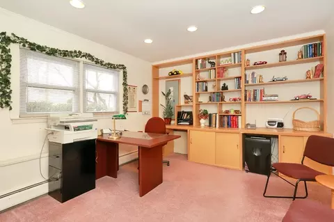 442 Locust Ave, Paramus, NJ 07652 photo 16