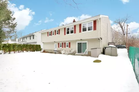 442 Locust Ave, Paramus, NJ 07652 photo 20