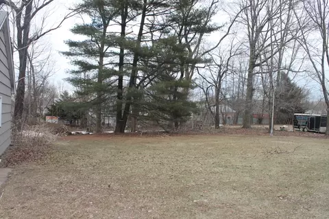 181 Midwood Rd, Paramus, NJ 07652 photo 11