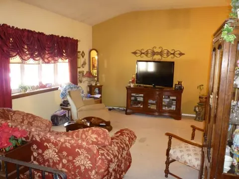 55 Highview Ter, Dover, NJ 07801 photo 2