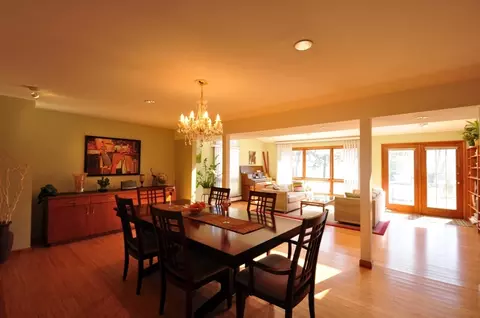 137 Laurel Dr, Springfield, NJ 07081 photo 2
