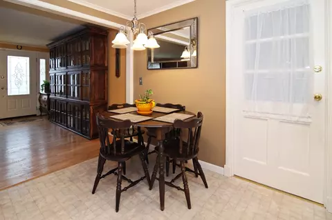 155 Pitt Rd, Springfield, NJ 07081 photo 9